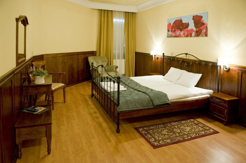 Hotel Kresowianka Bydgoszcz Eksteriør billede